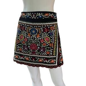 LULUS Don't Stop The Party Black Floral Embroidered Scallop Hem Skirt, M